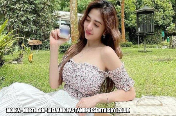 Biodata dan Agama Aldira Chena